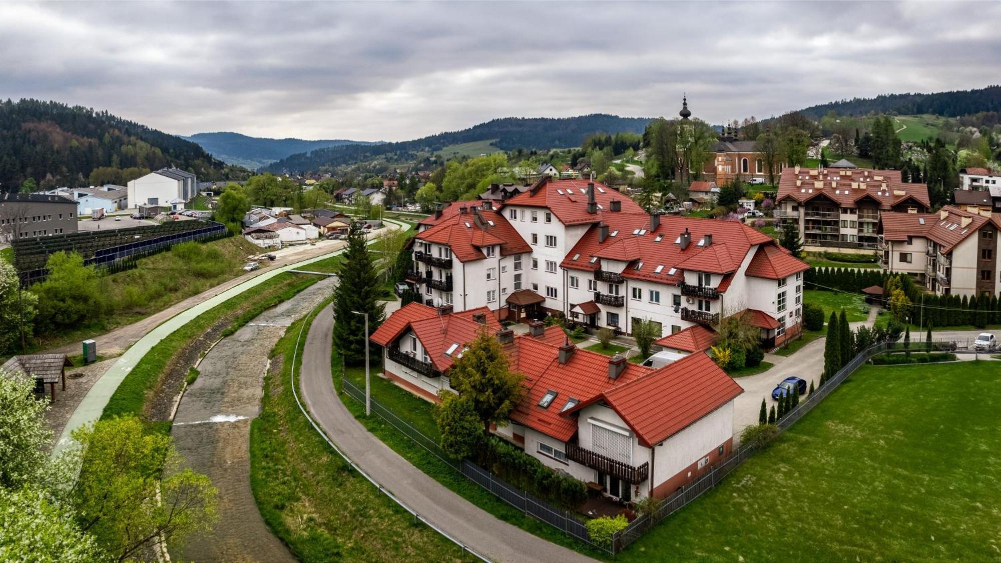 Apartamenty Sun&Snow Nad Potokiem Krynica Zdroj Bagian luar foto